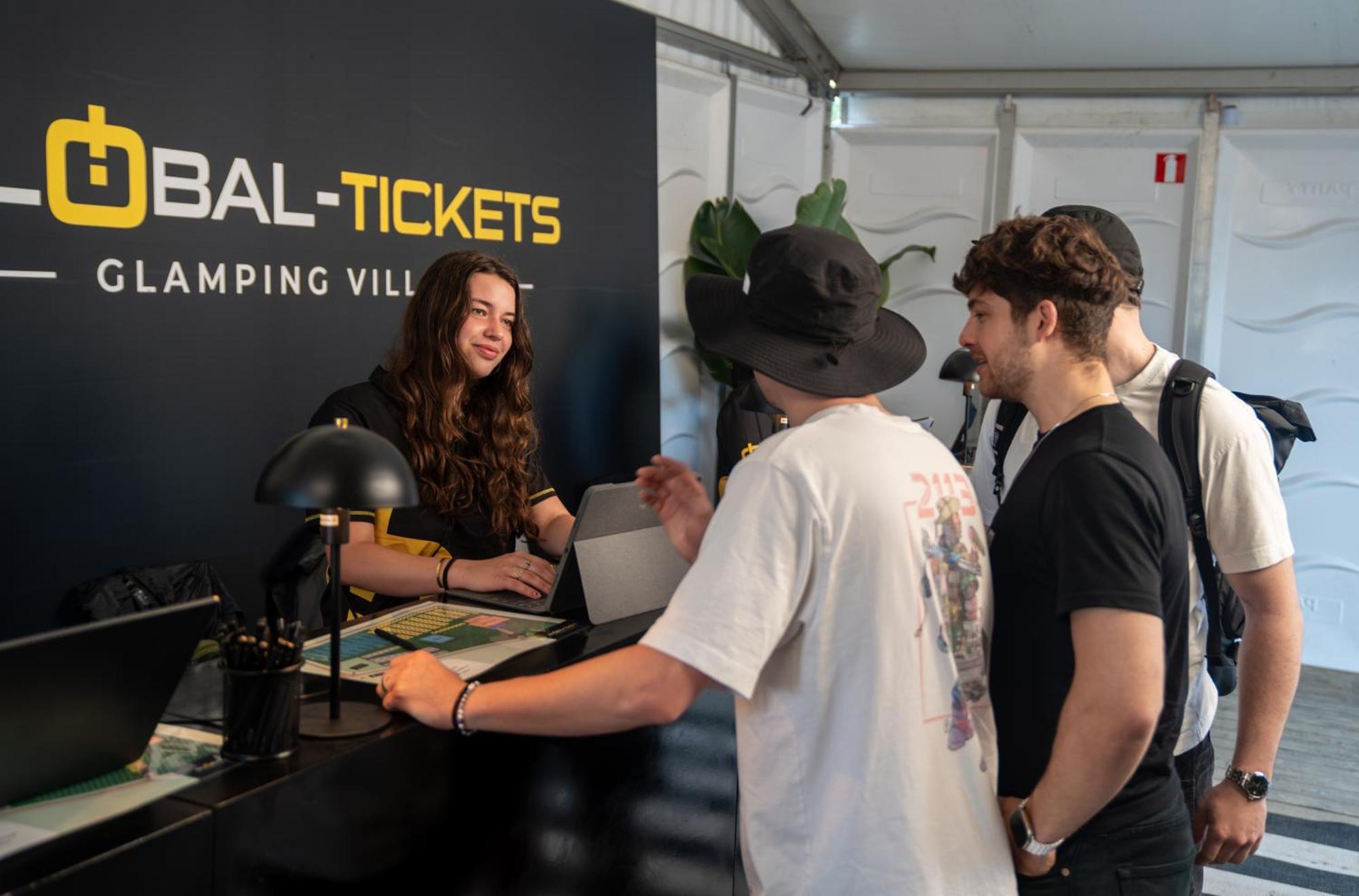 Global-Tickets Village Spa-Francorchamps Exteriér fotografie